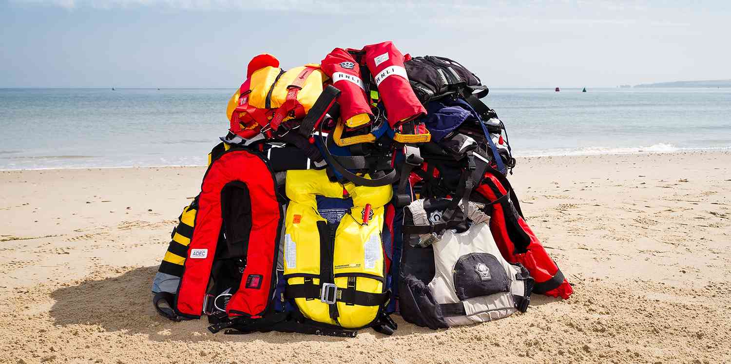 rnli lifejackets