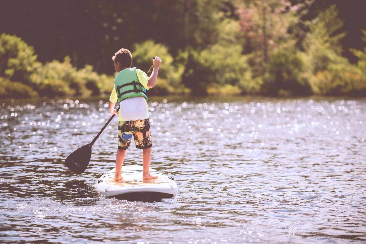 stand up paddleboard