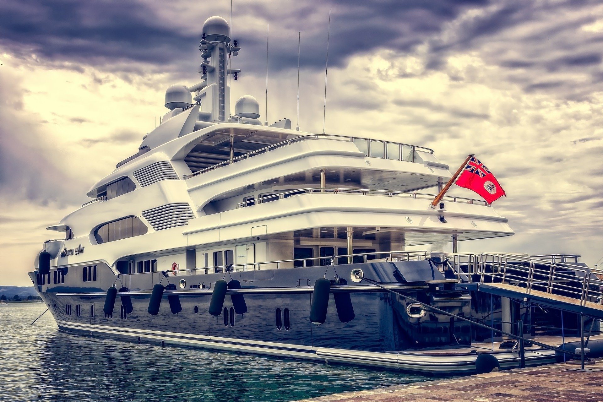 biggest yacht celebrity